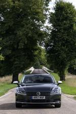 Volkswagen Arteon 4Motion Elegance 2017 года (UK)